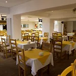 Royal Seabank Hotel