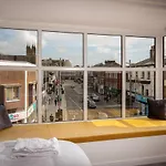 Town View Apartment By Sasco