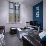 Bank Street Apartment 5