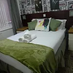 Fairway Hotel