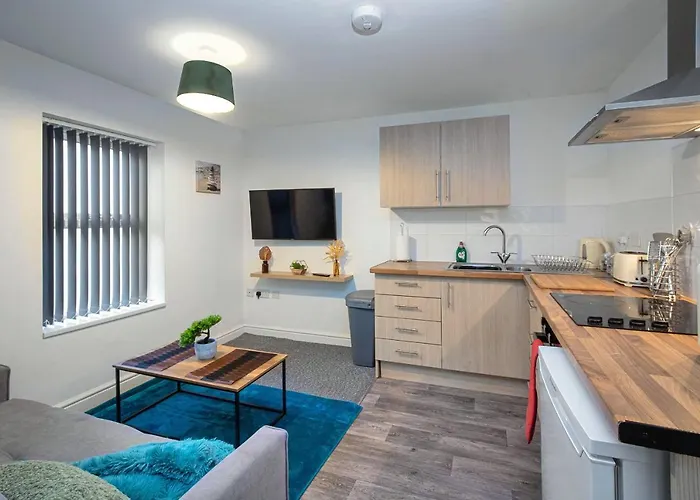 Bank Street Apartment 4