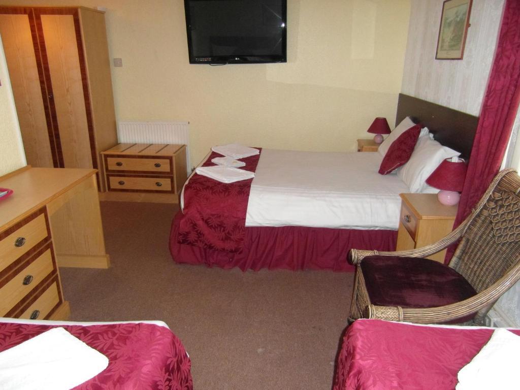Gainsborough And Bar Blackpool