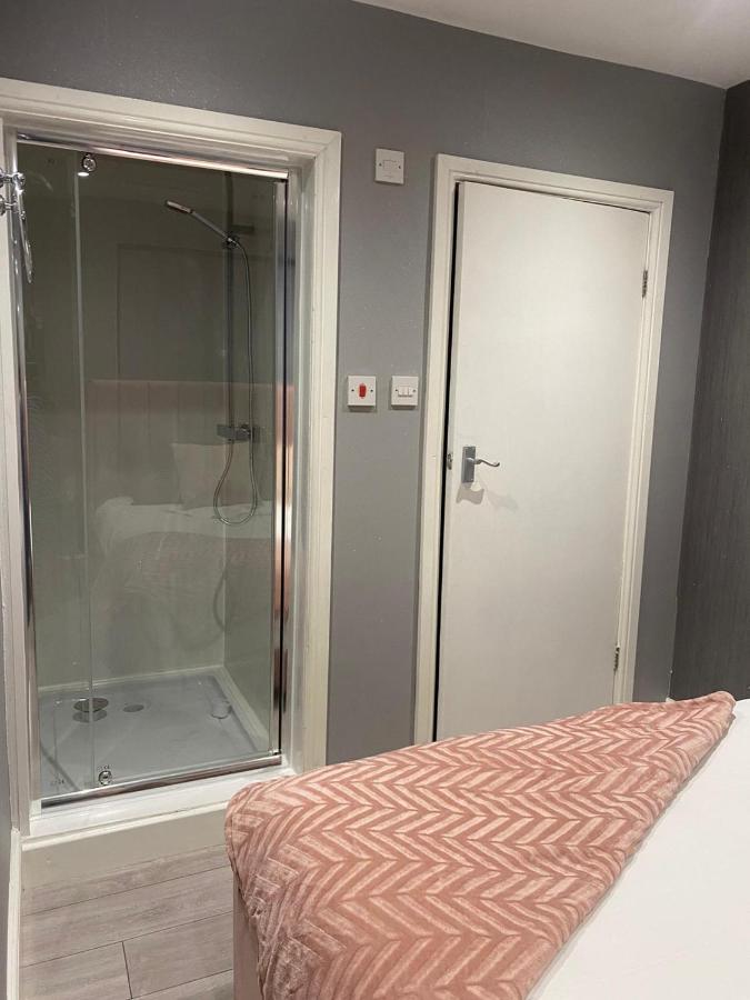 Ali's F1 Apartment