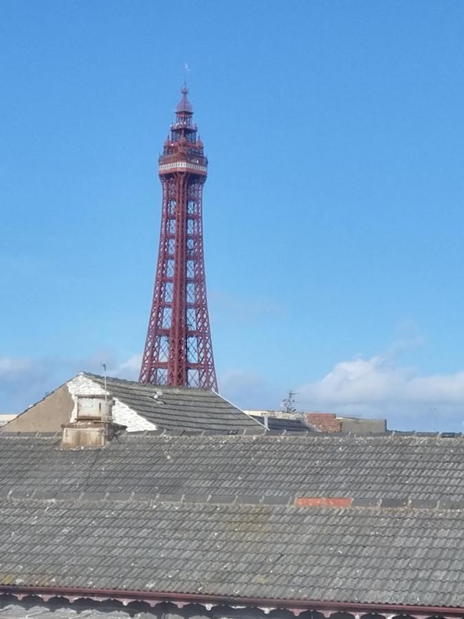 The Rhyl Guest house Blackpool