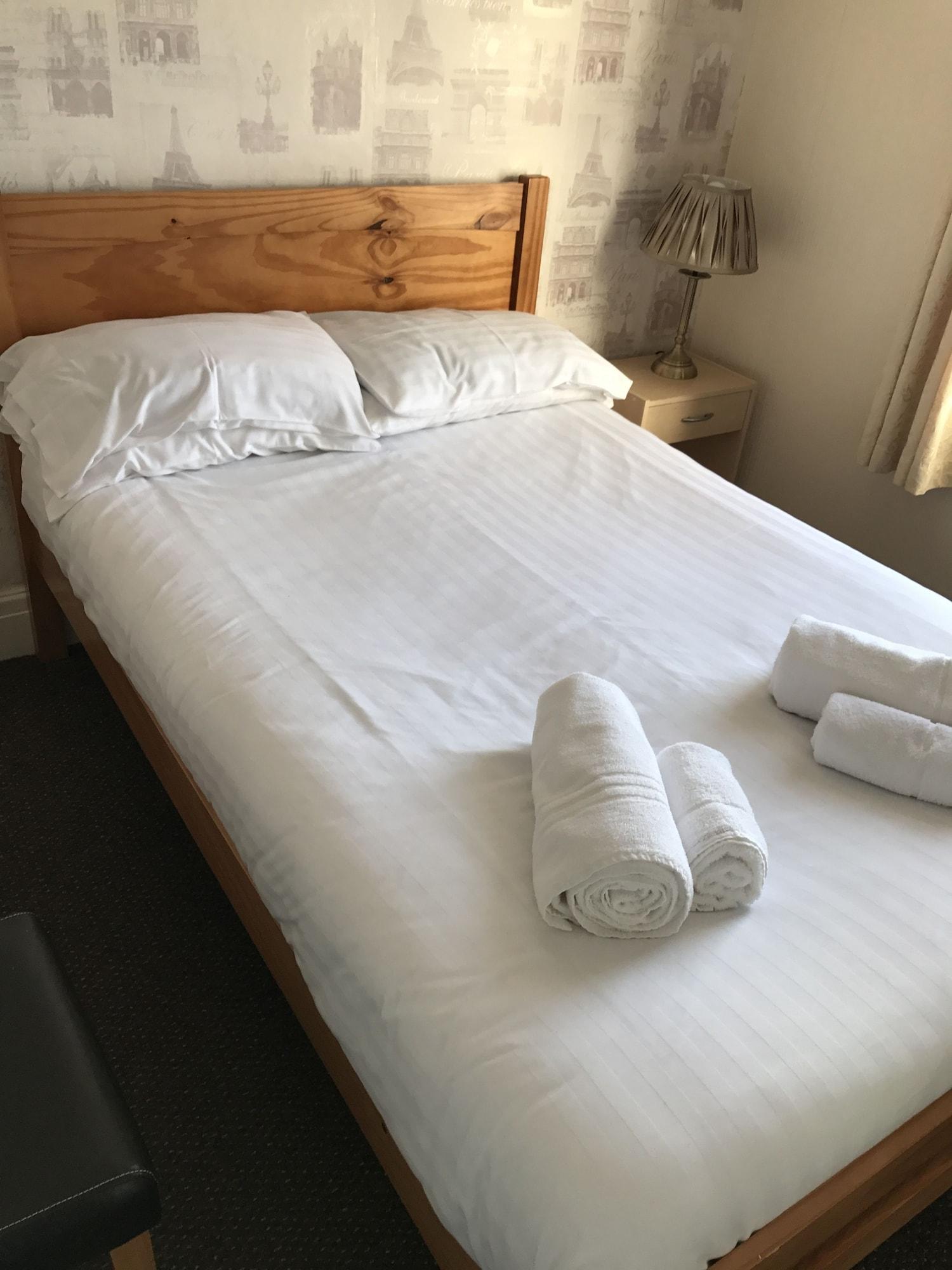 Queens Plaza Bed & Breakfast 3*
