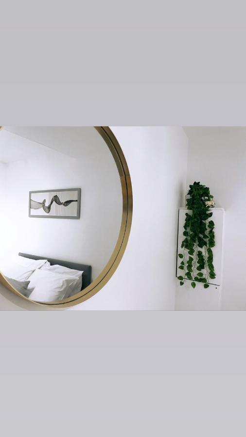 Ivy Chic By Citynest * Blackpool