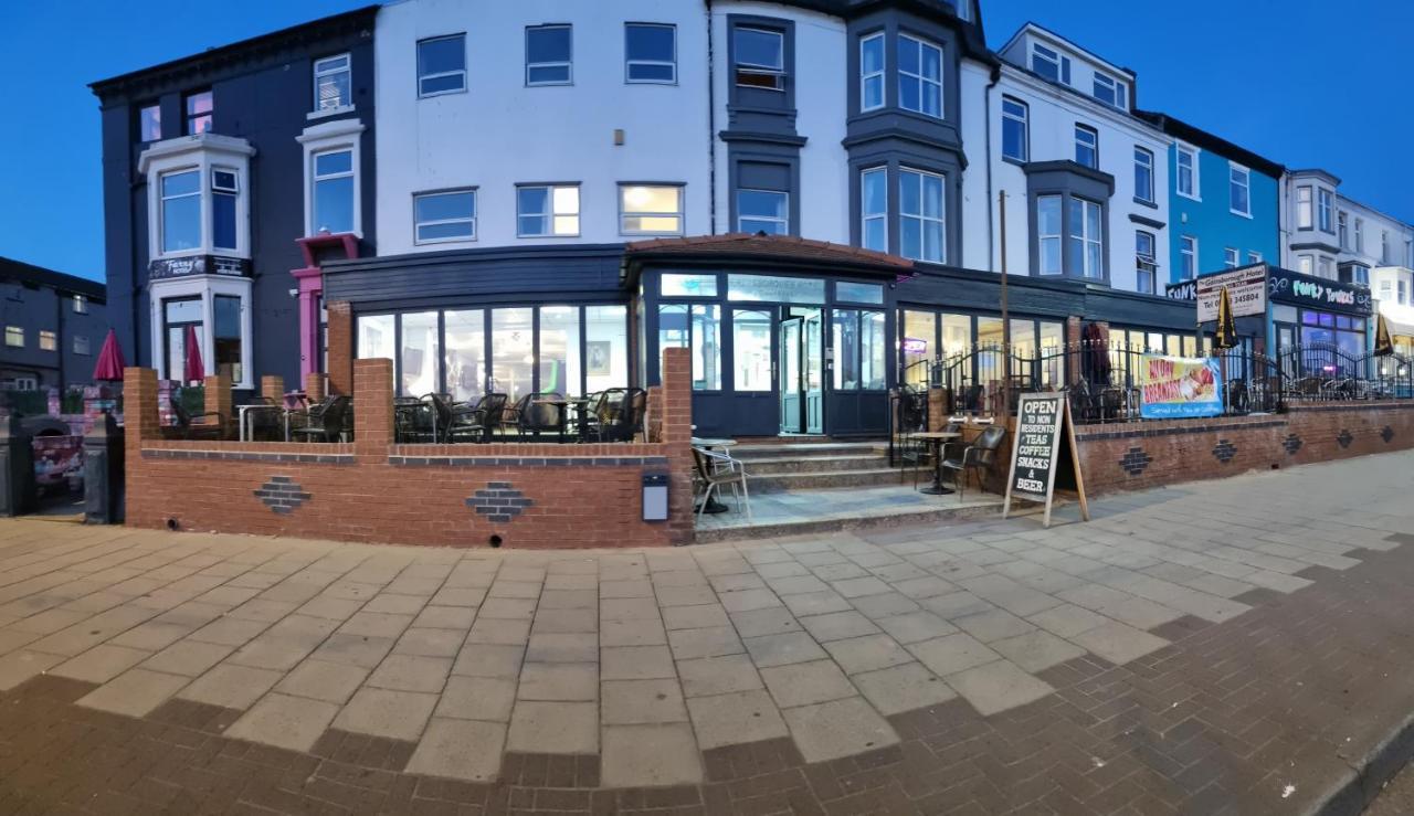 Gainsborough And Bar Blackpool