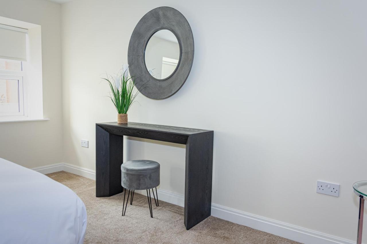 Mode Winter Gardens Apartment