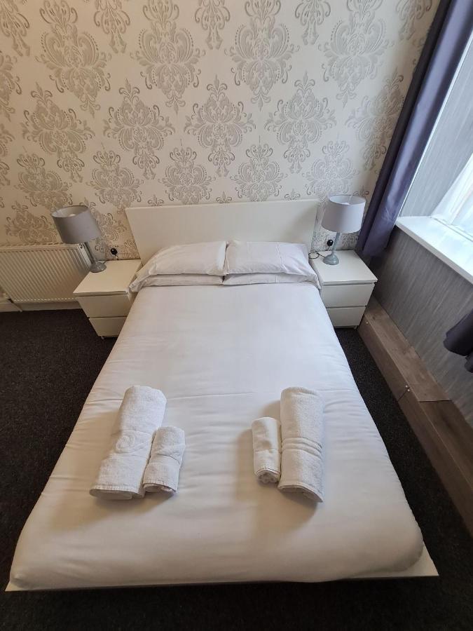 Bed & Breakfast Queens Plaza 3*