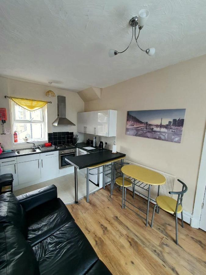Green Paradise Apartments Blackpool