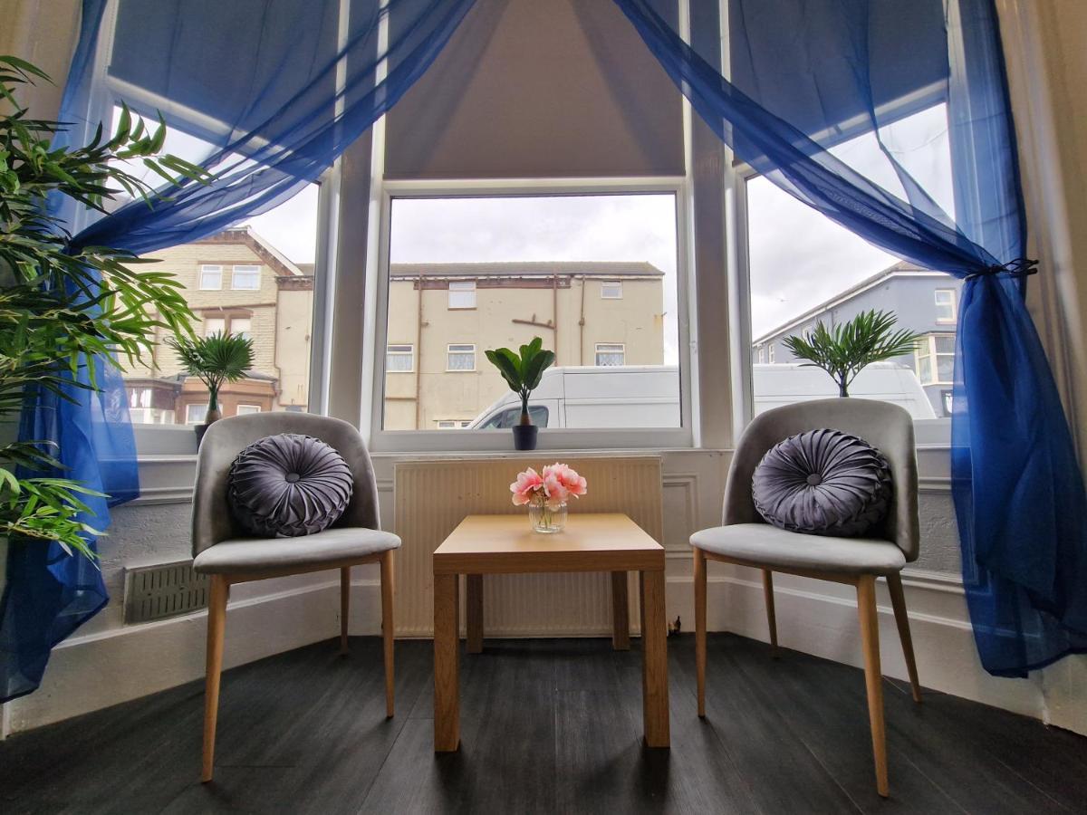 Green Paradise Apartments