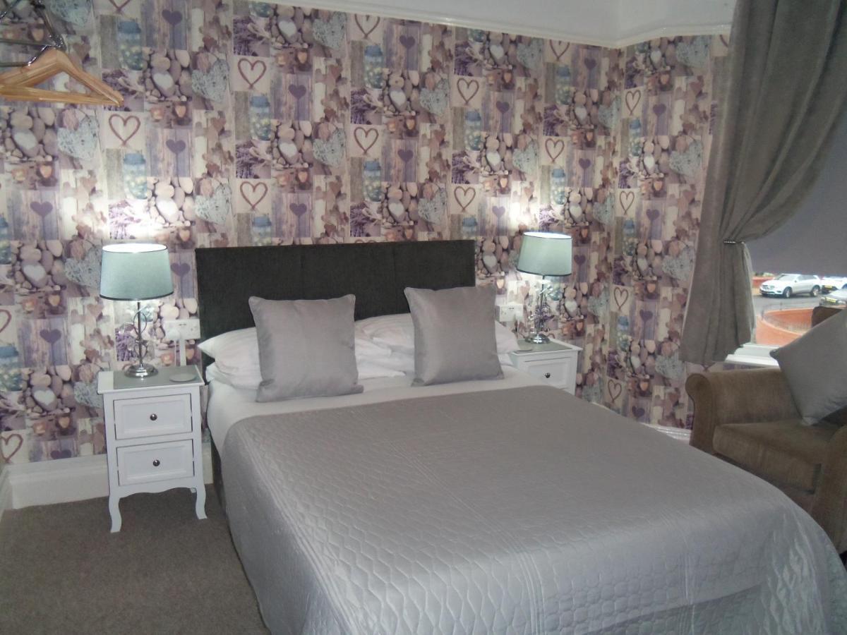 Bed & Breakfast The Sefton 3*