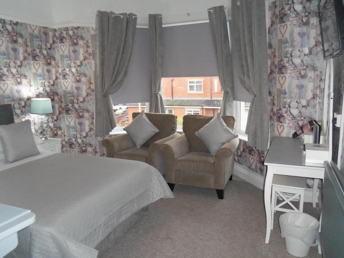 Bed & Breakfast The Sefton 3*