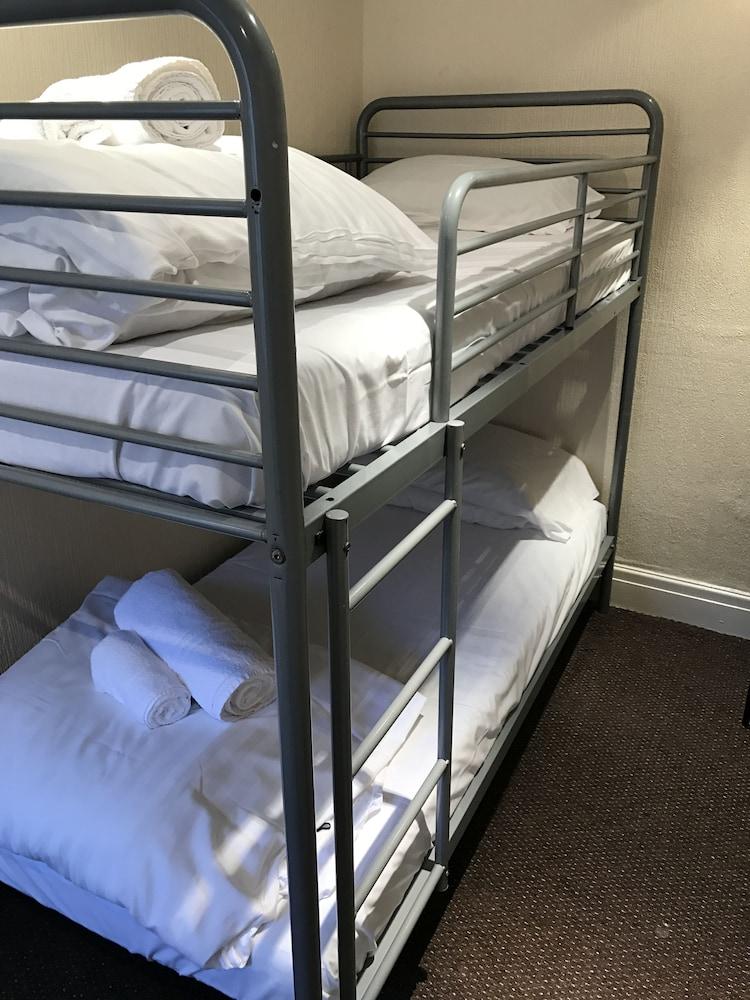 Bed & Breakfast Queens Plaza Blackpool