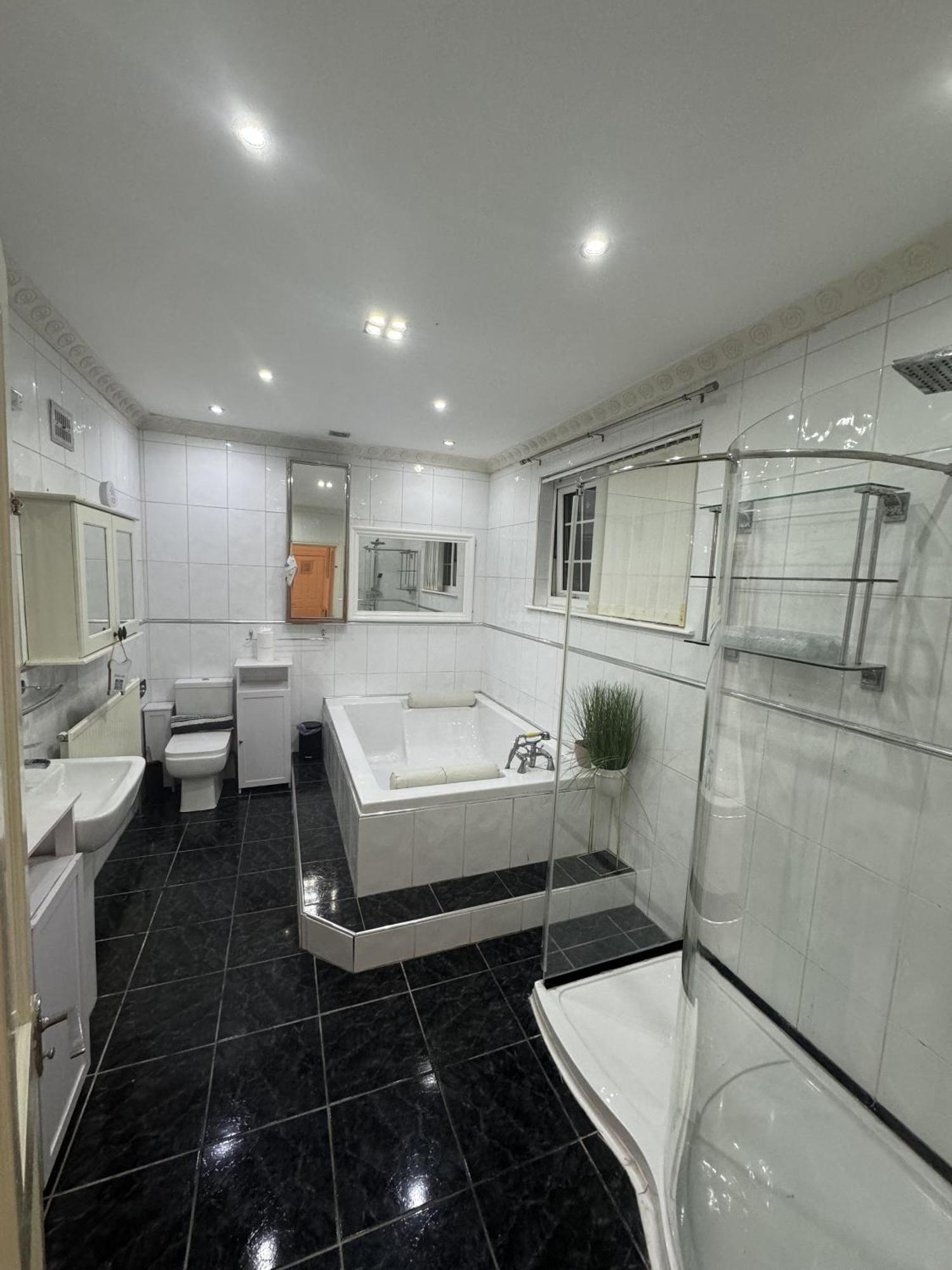 Guest house Valencia Blackpool