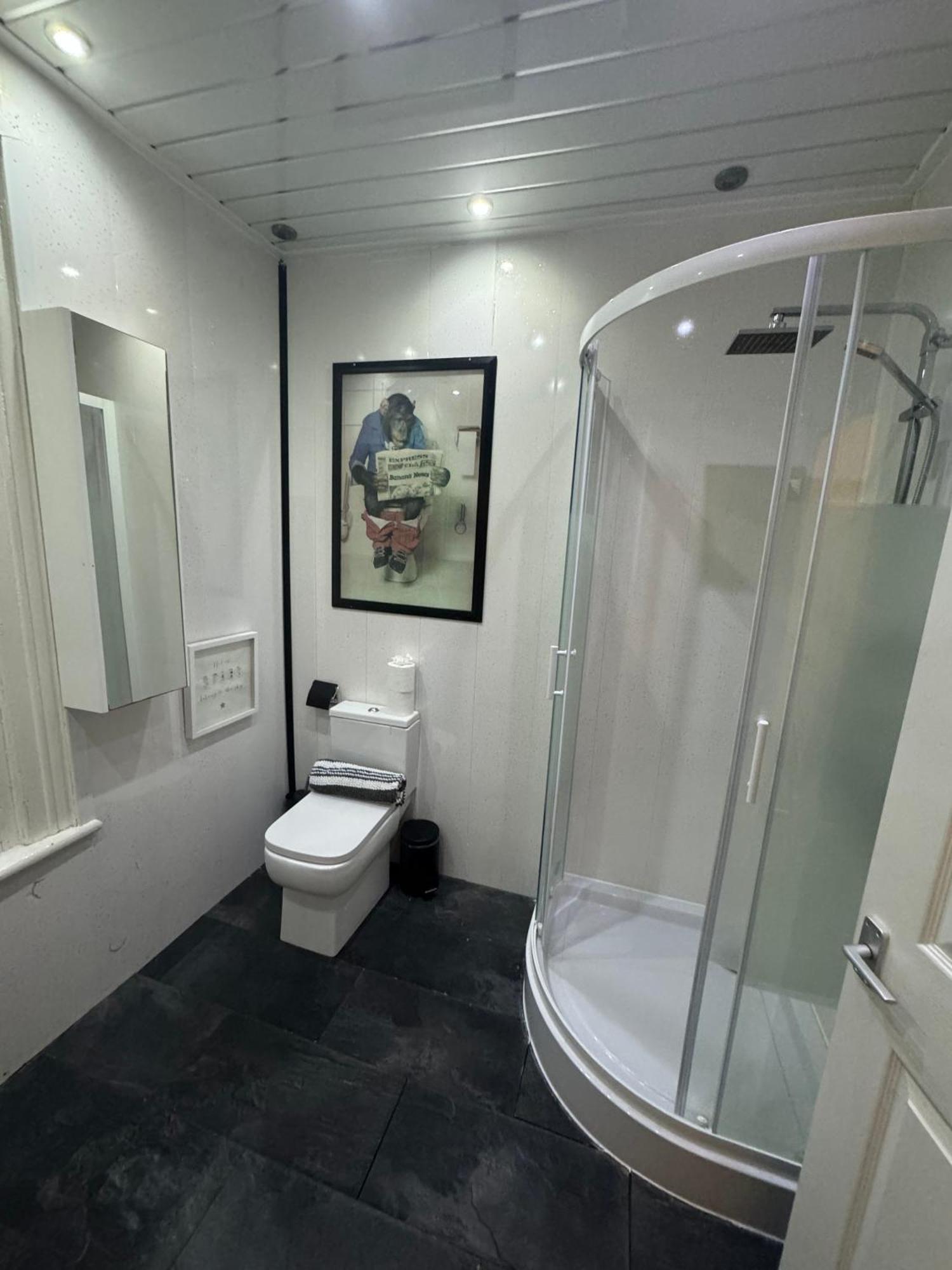 Valencia Guest house Blackpool