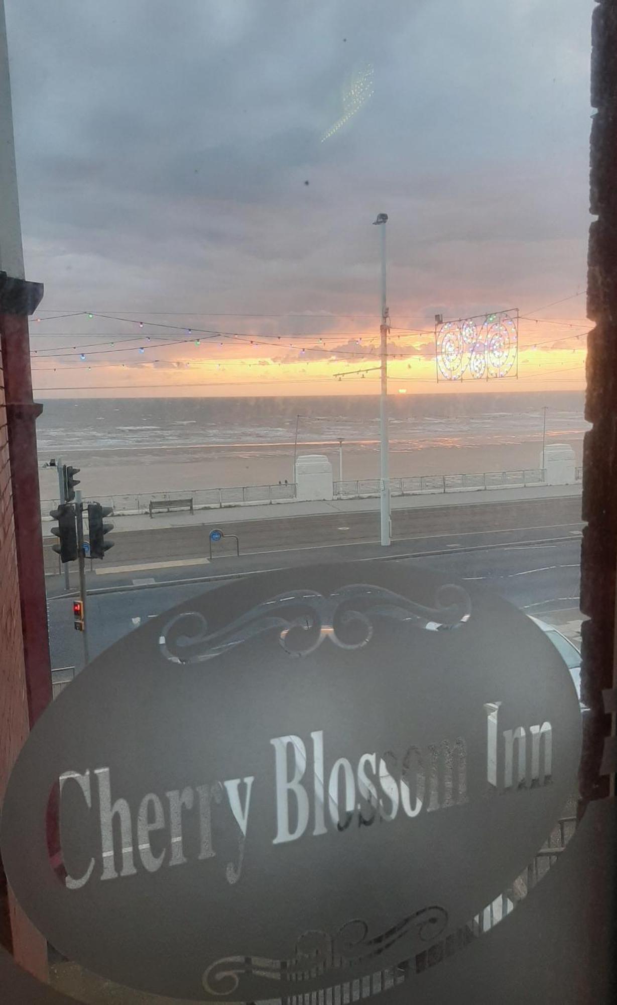 Inn Cherry Blossom Blackpool