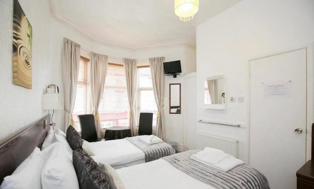 Fairway Guest house Blackpool