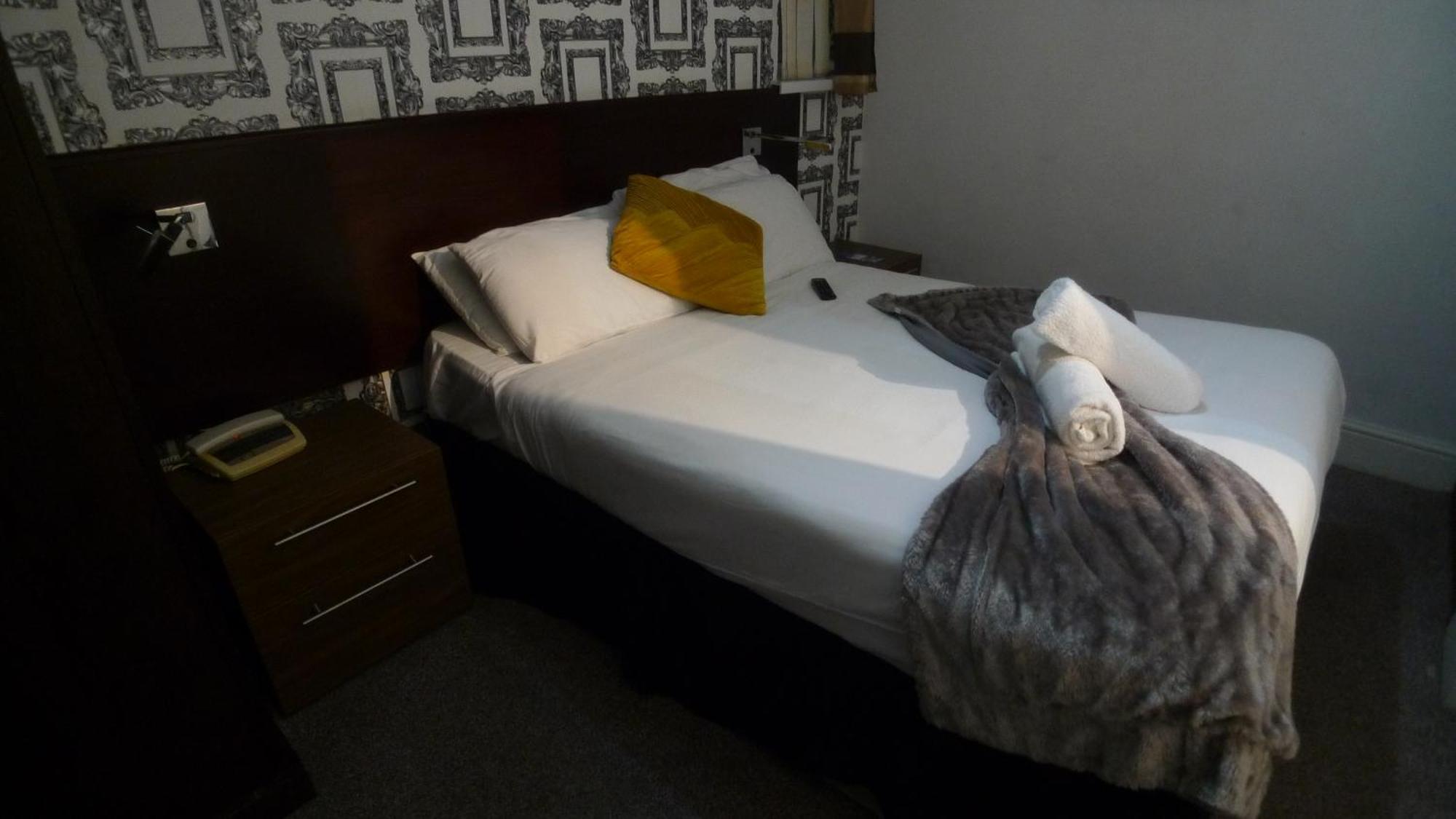 Fairway Guest house