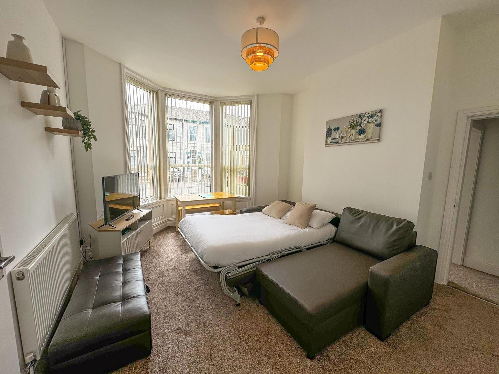 Cherry - Pear Apartment Blackpool
