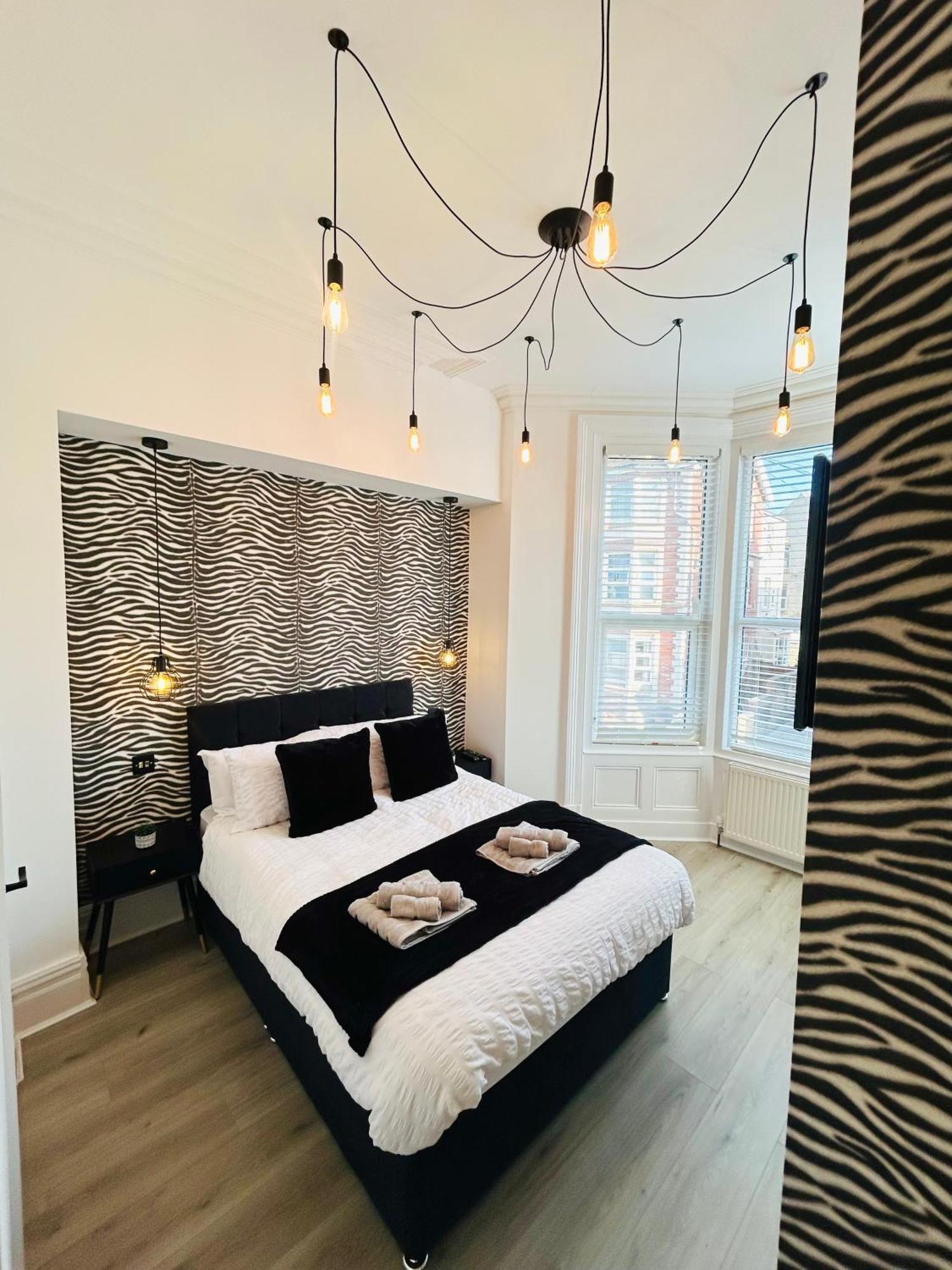 Holiday home New - The Fun House - Private Nightclub Blackpool