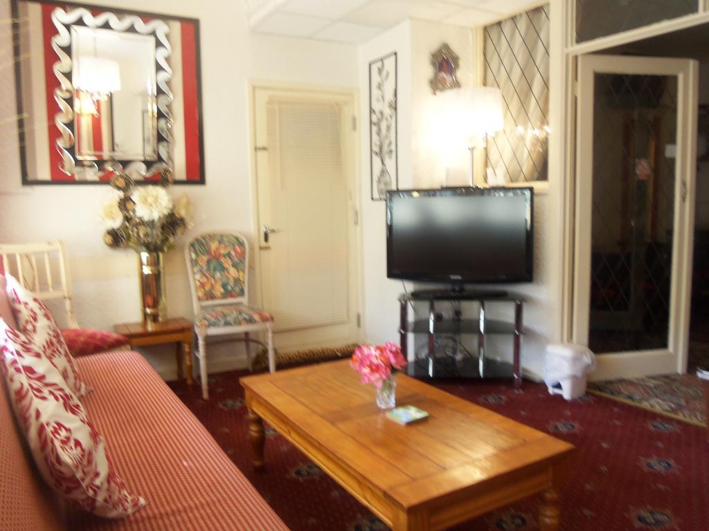 Guest house Ardsley Hotel 3*
