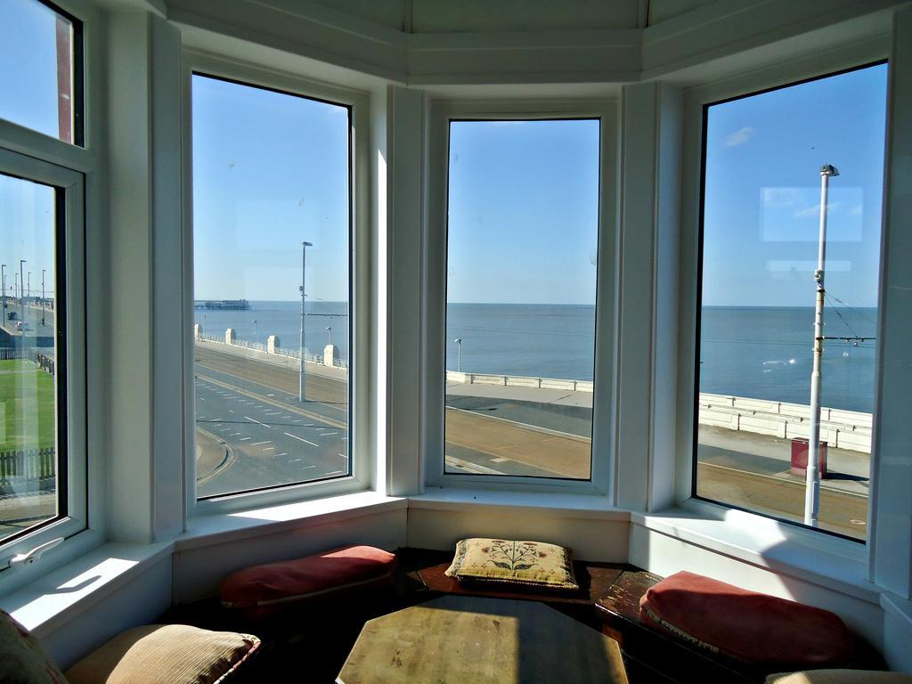 Inn Cherry Blossom Blackpool