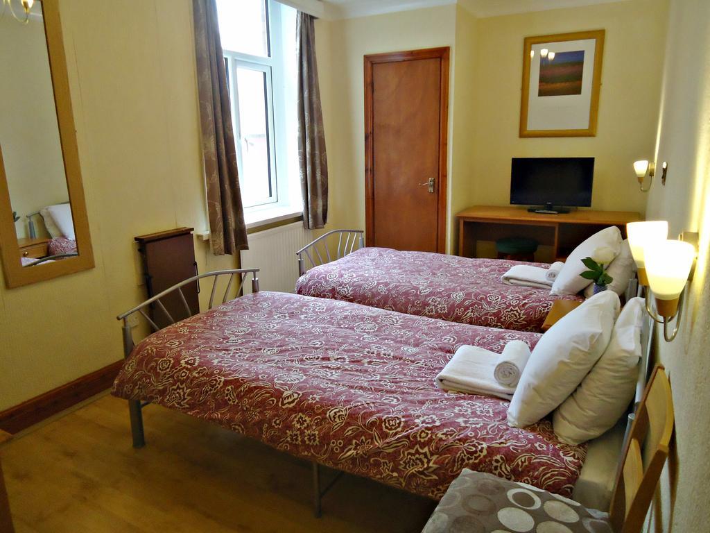 Inn Cherry Blossom