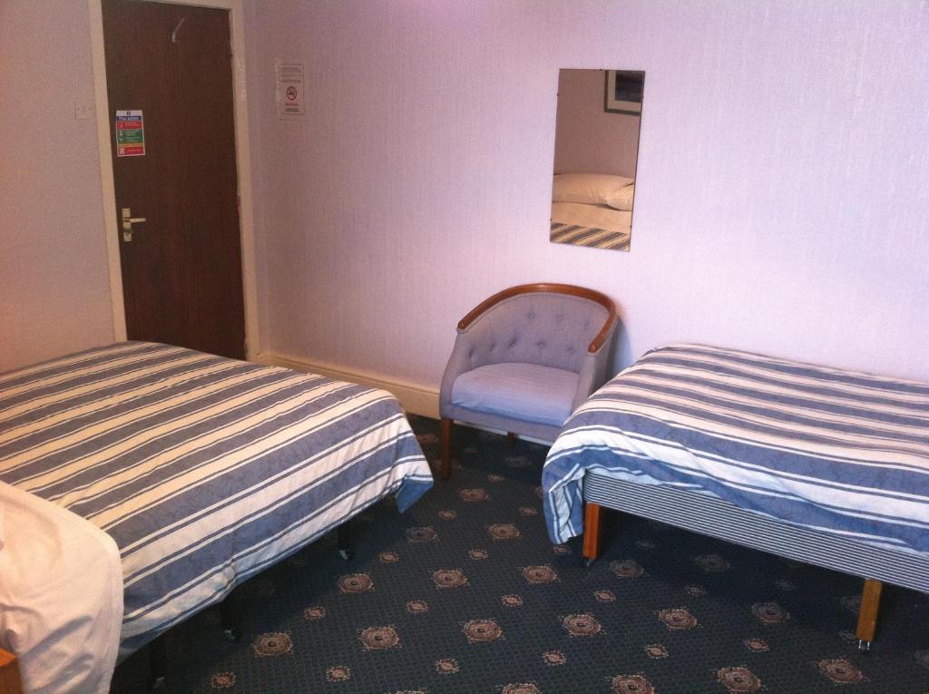 Howard 2* Blackpool