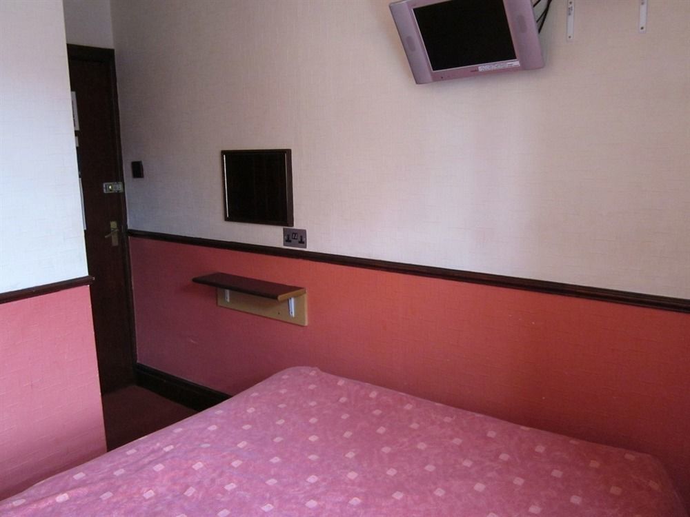 Trentham Guest house