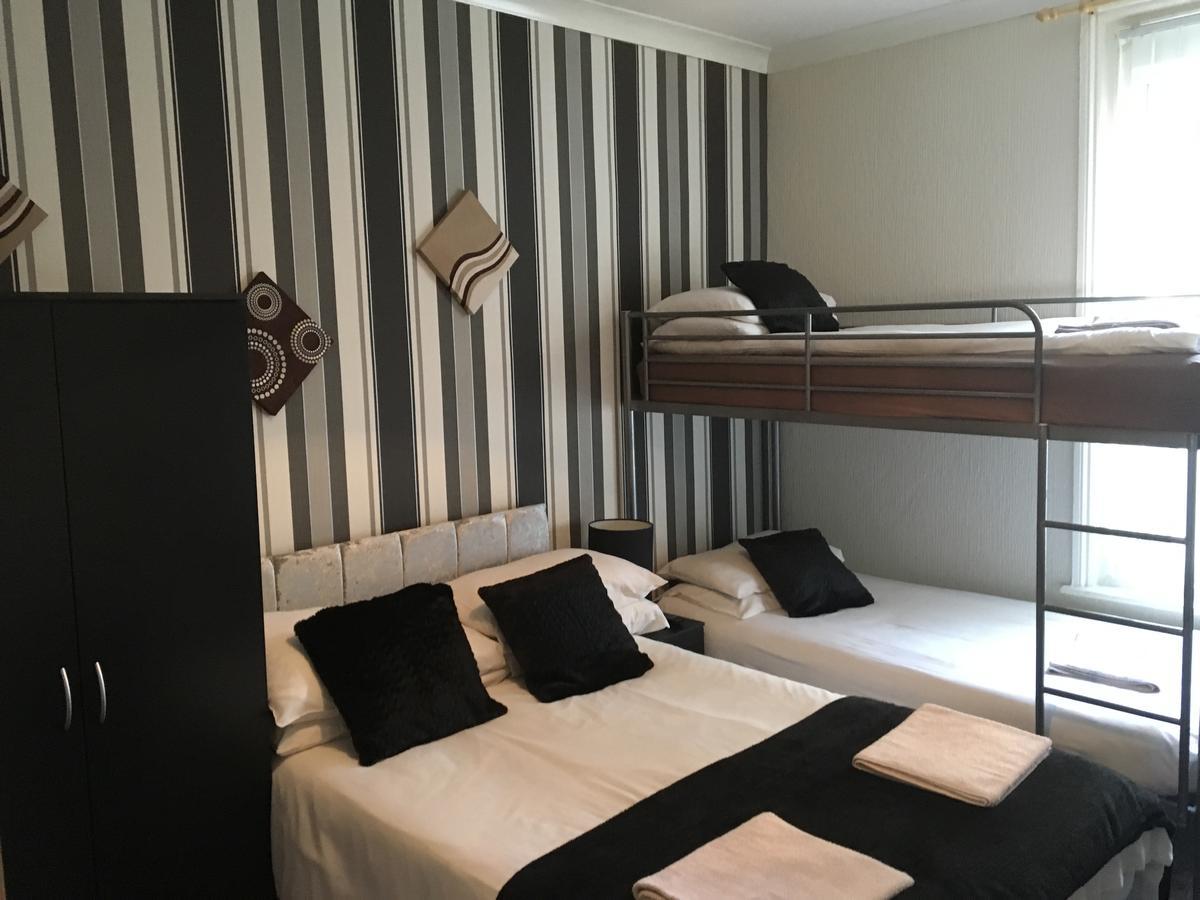 Guest house Greenmount Hotel