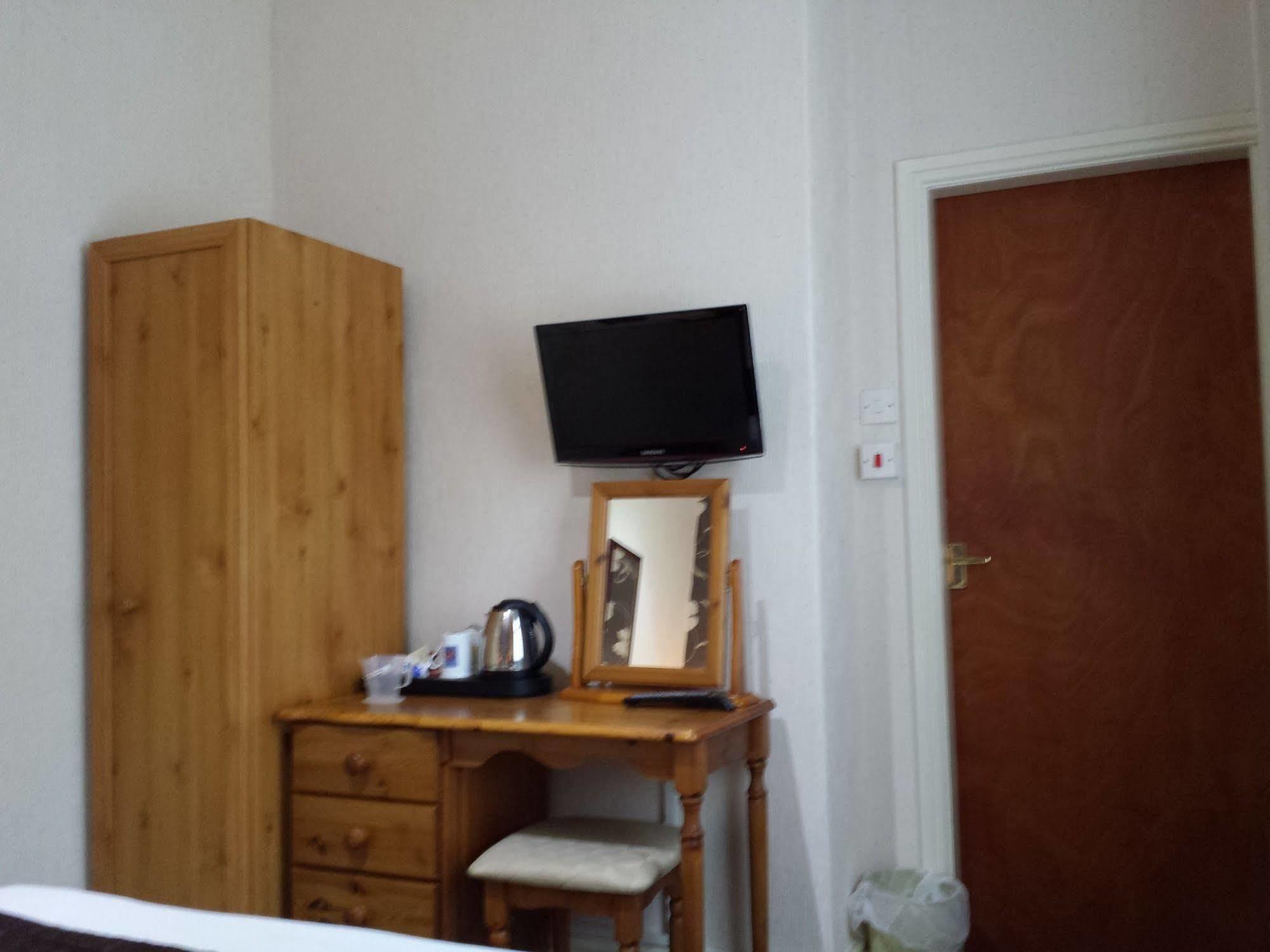 Mardonia Hotel 3*