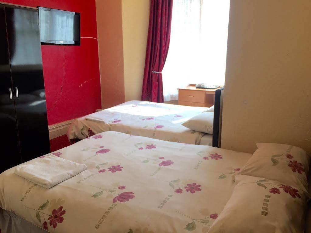 Hotel The Stone House 2*