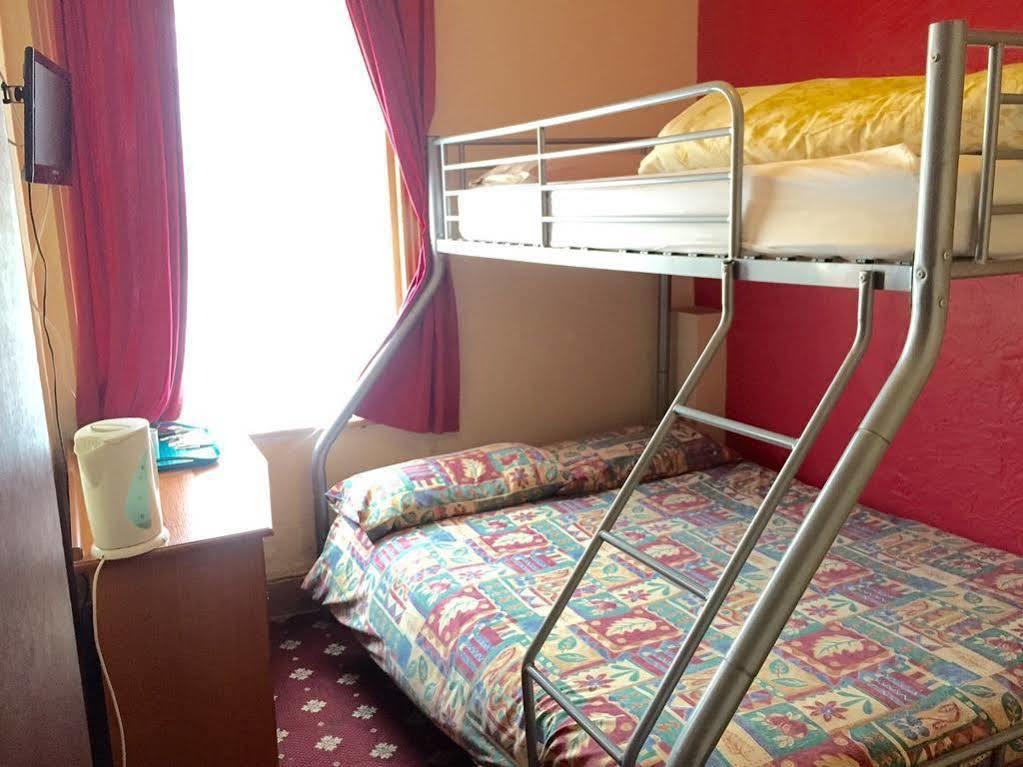 The Stone House Hotel 2*