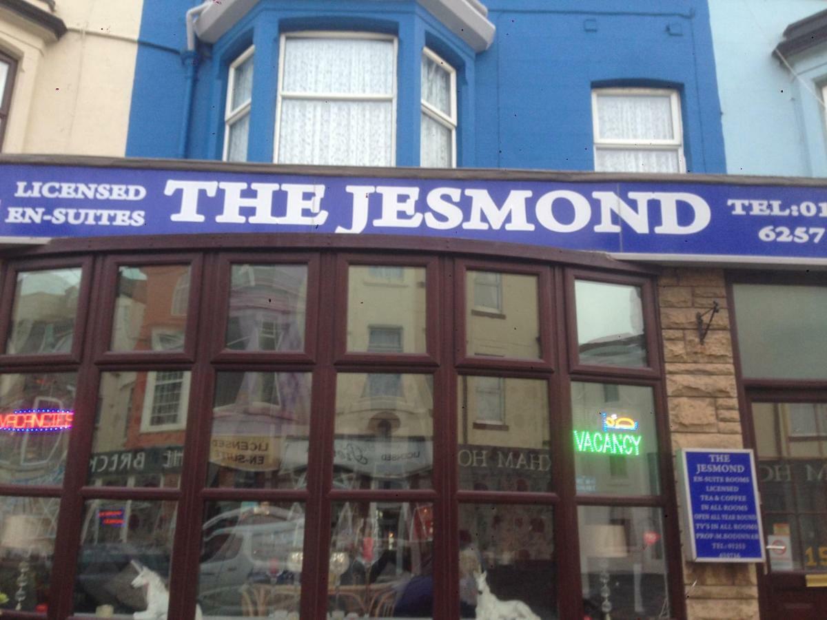 Jesmond Private * Blackpool