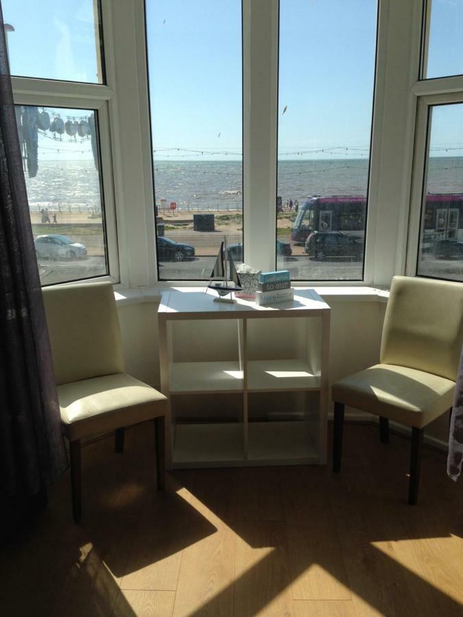 Oakwell Hotel Blackpool