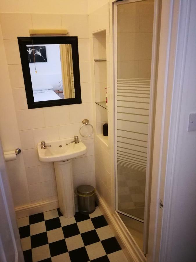 Delamere Hotel 3*