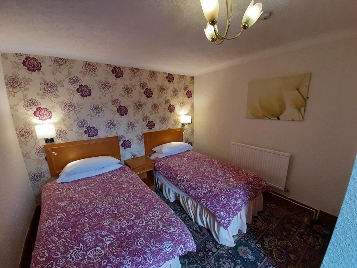 Inn Cherry Blossom Blackpool