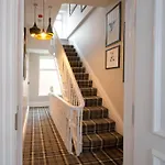 Blackbird Luxury Apartments Room 5