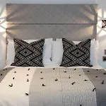 Blackbird Luxury Apartments Room 5