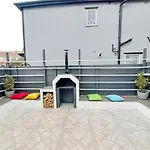 Family Holiday With Hot Tub , Family Groups Only