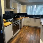3 Bed House In Blackpool With Cinema & Hot Tub