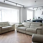 Gynn Stays - Apartment One