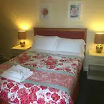 Hotel Famille - Famille Holiday Group