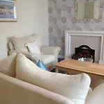 Beach Point At One Rutland Gate Apartments, Wilton Parade