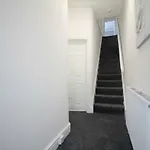 Henthorne Choice - Large Property - Close To Town Centre