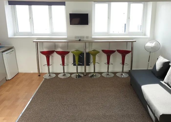 Charlton Aparthotel