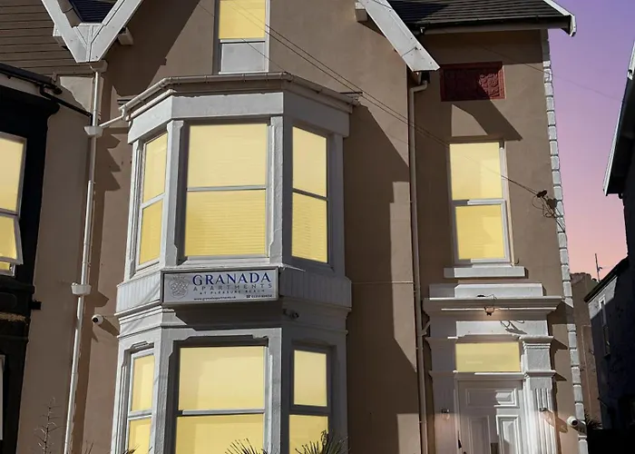 Granada Apartments At Pleasure Beach