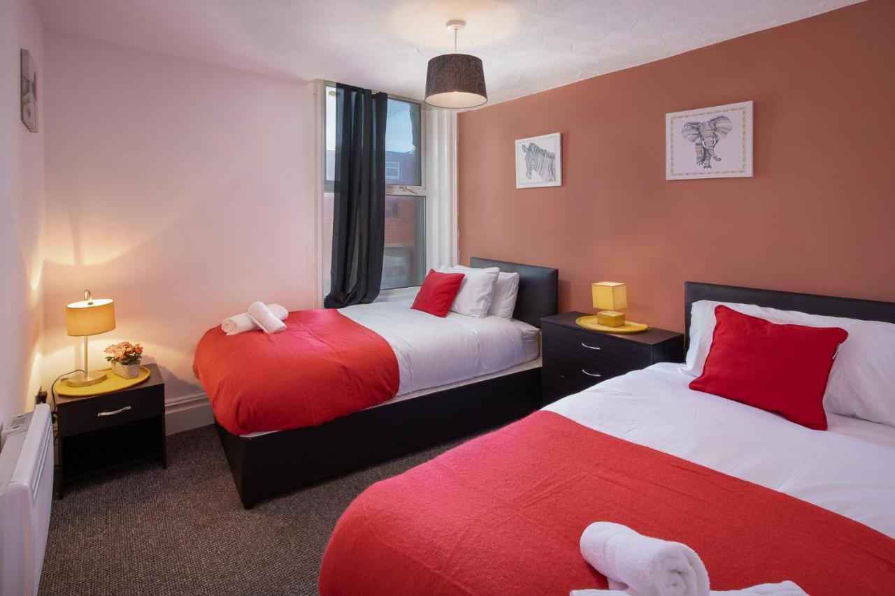 Apartment 2 Bedroom At , Top Notch Serviced , Free Wifi *