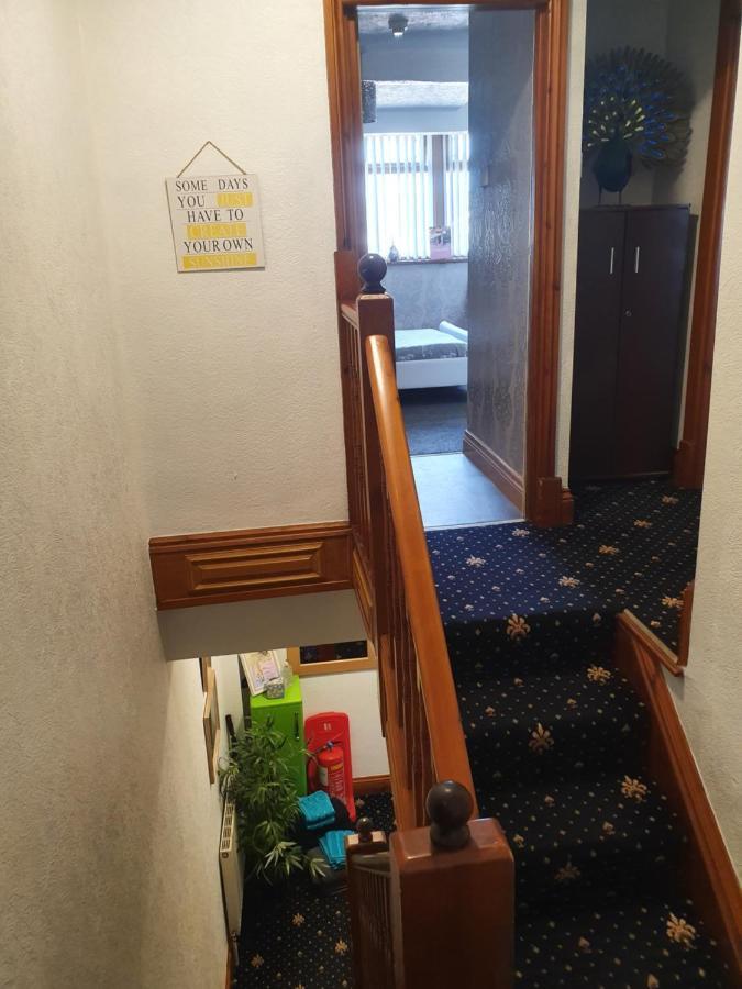 Bed & Breakfast Golden Sands Hotel - St Chad'S Road